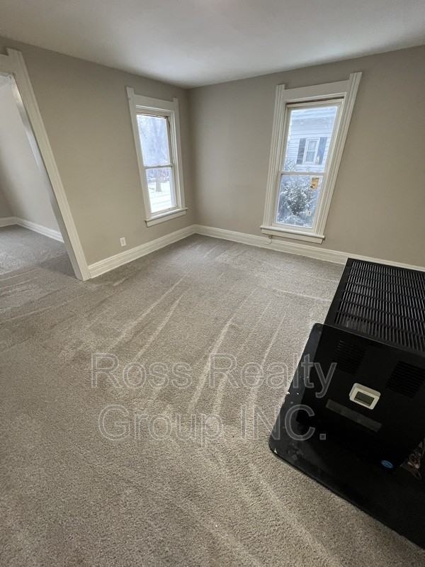 812 Euclid Ave - Photo 5 of 8