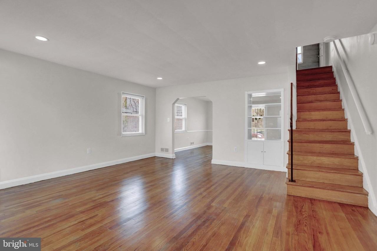 5606 Elderon Ave - Photo 5 of 36