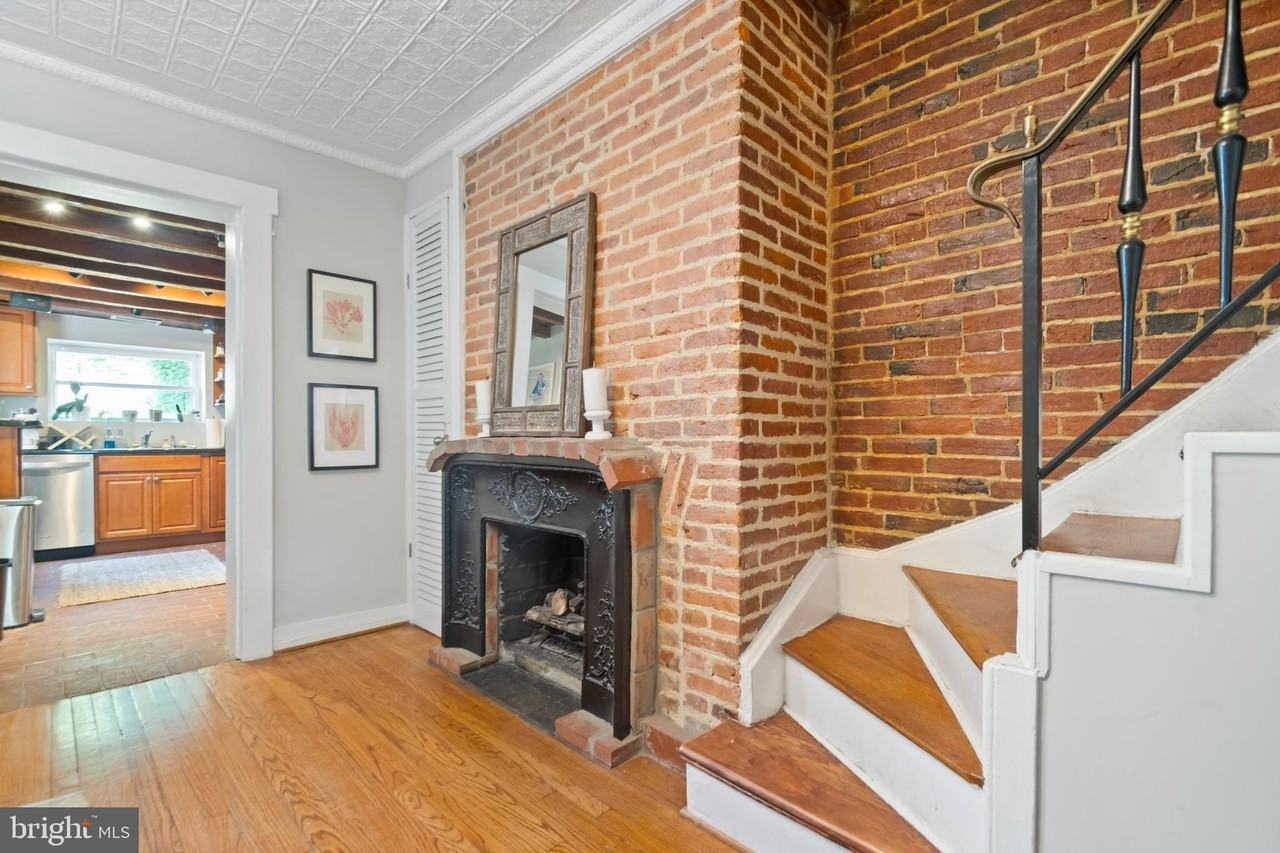 12 E Henrietta St - Photo 6 of 24