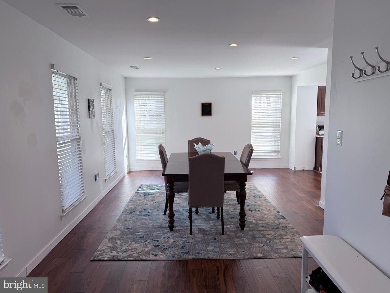 6610 Cottontail Ct - Photo 5 of 39