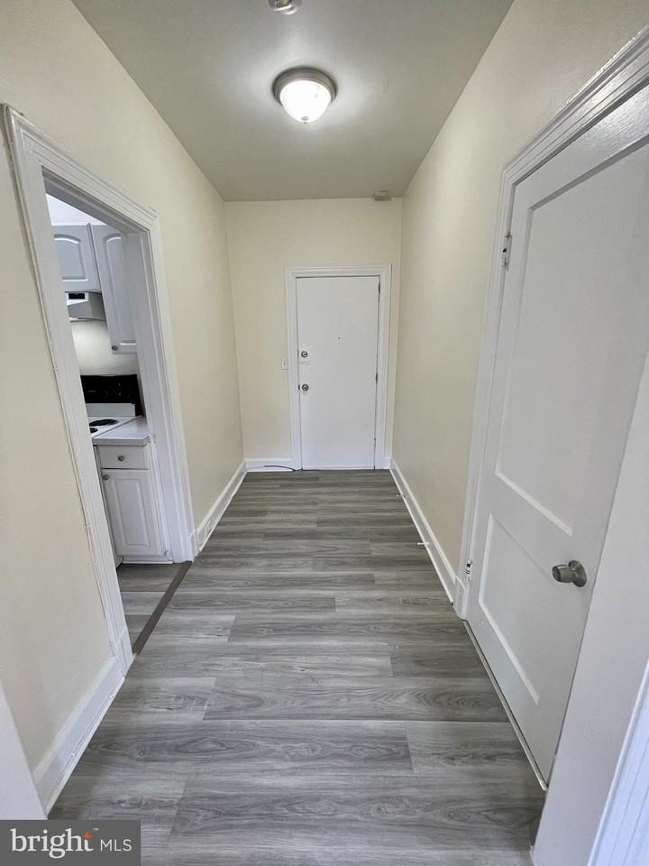 7347 Wisconsin Ave Apt 303 #303 - Photo 7 of 20