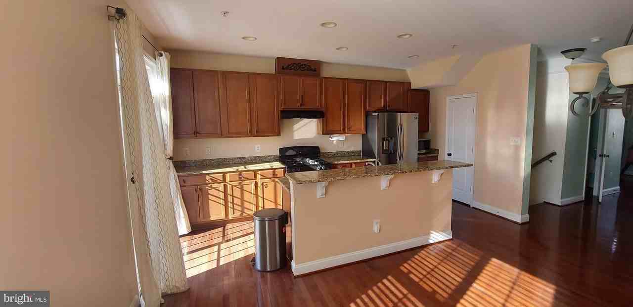 12539 Blue Sky Dr - Photo 2 of 38