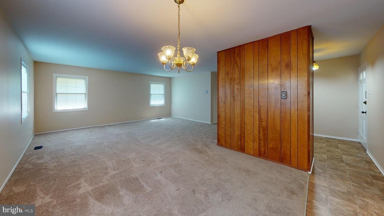 13200 Ithan Ln - Photo 6 of 31