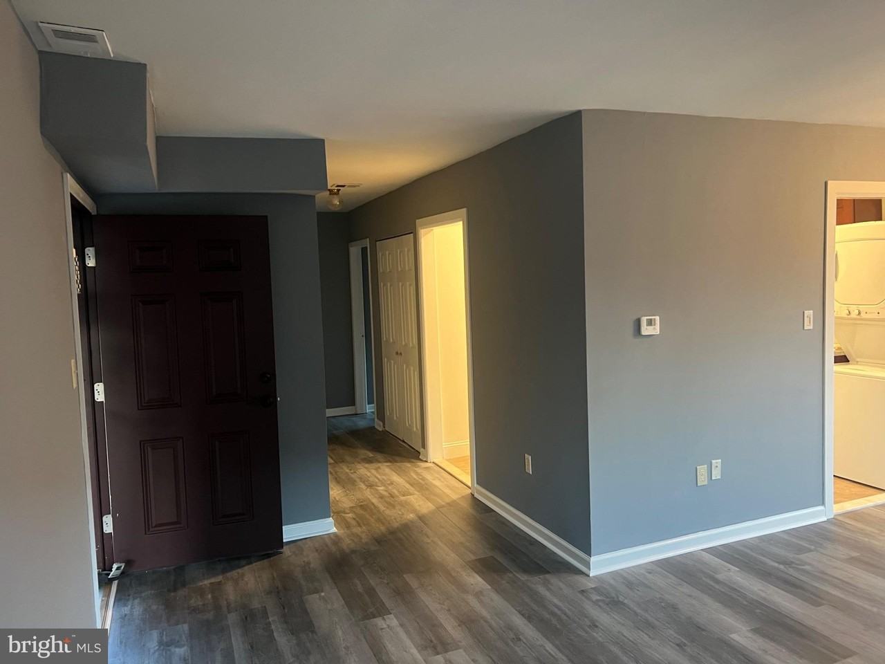 Florence Tollgate Pl #13-4 - Photo 4 of 6