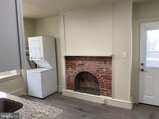 278 Newtown Rd Apt A - Photo 4 of 21