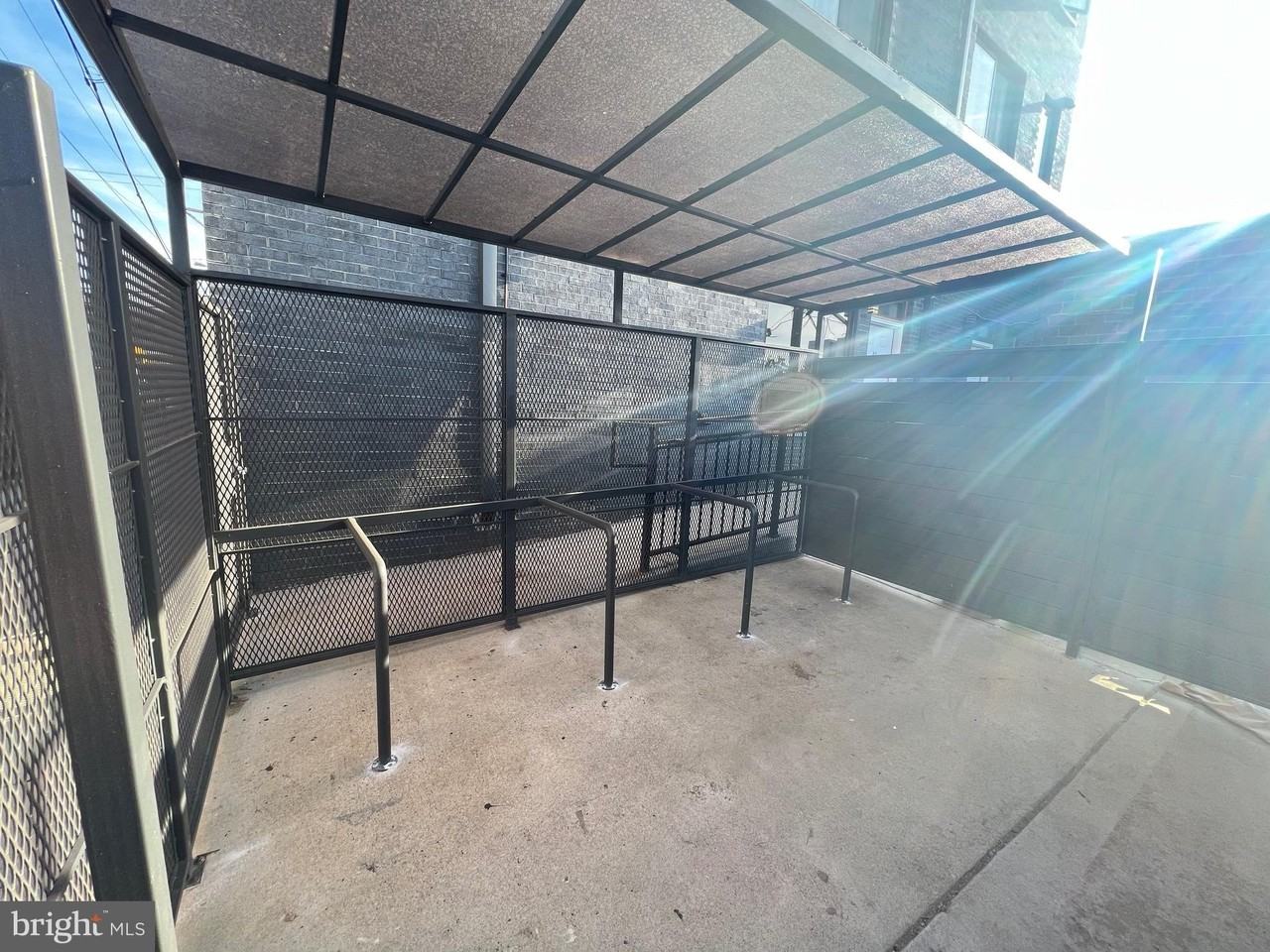 700 N Marshall St Apt 1-8 #1 - Photo 4 of 26