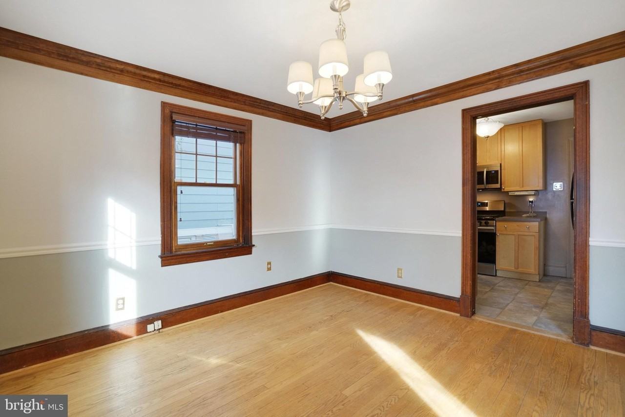 4623 5th St S - Photo 7 of 29