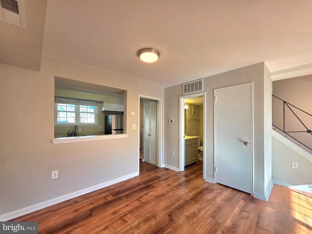 2510 N Dearing St - Photo 6 of 27