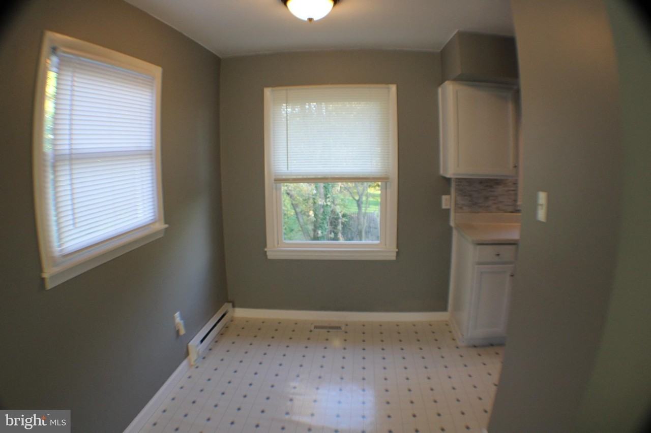 5474 Mulberry St - Photo 5 of 24