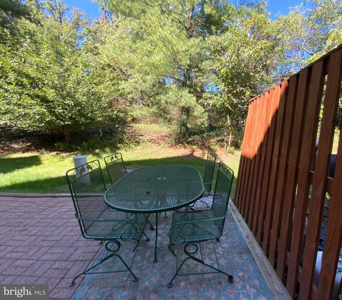 5722 Governors Pond Cir - Photo 7 of 50