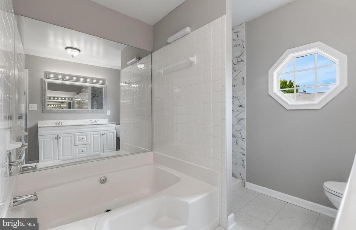 46607 Carriage Ct - Photo 7 of 22