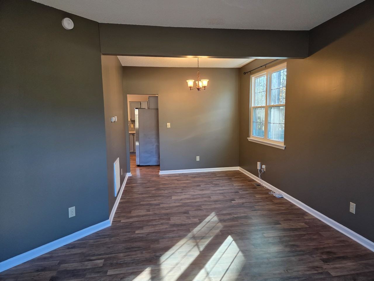 2624 Constitution Dr - Photo 4 of 29