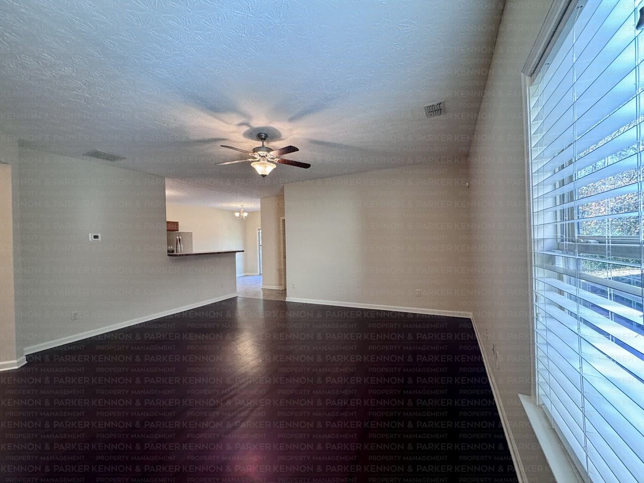 1587 Winifred Ln - Photo 3 of 28