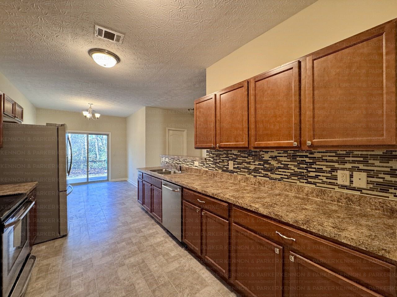 1587 Winifred Ln - Photo 6 of 28