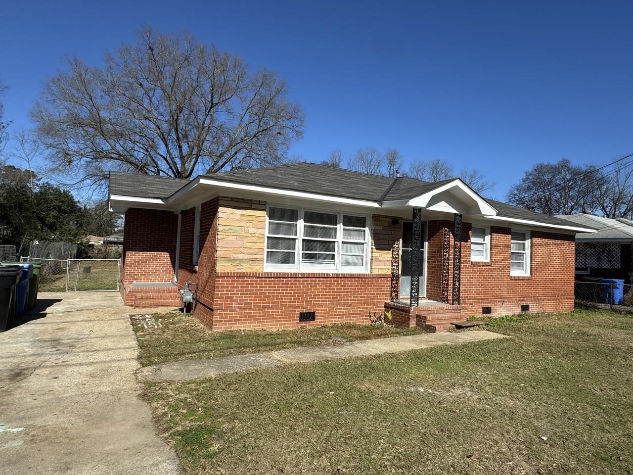 3031 Knox St - Photo 2 of 12