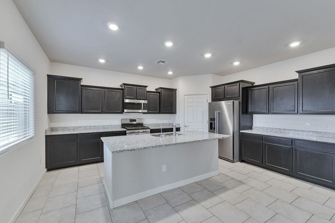 12165 E Domnitch Dr - Photo 6 of 25