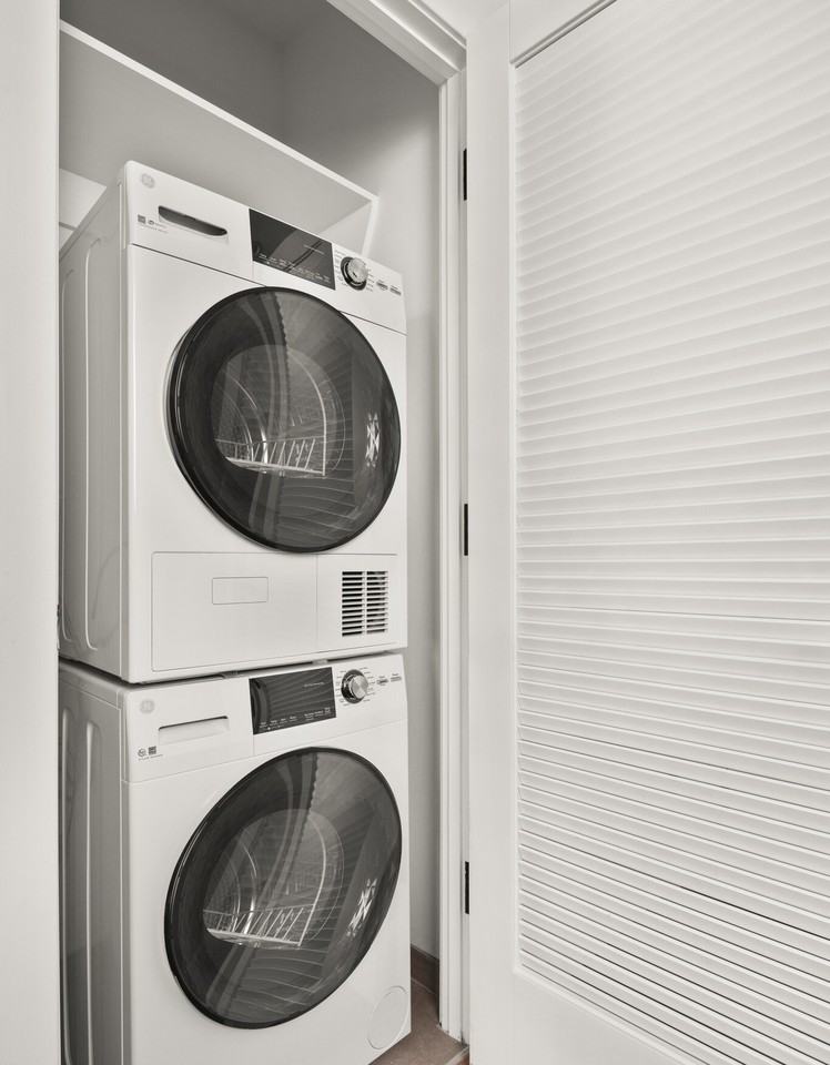 105 North St - Photo 5 of 13