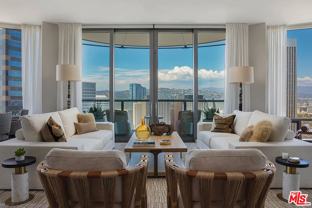 211 W Elm Ct #26C - Photo 1 of 1