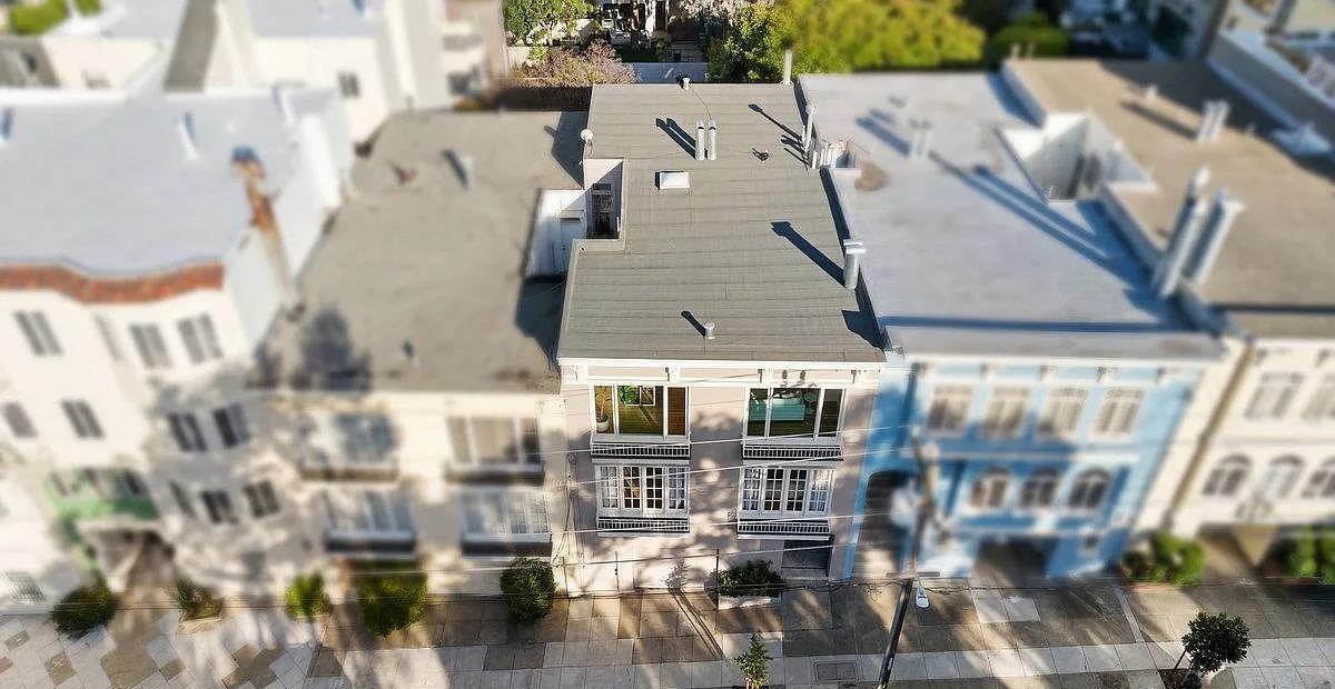 2830 Lyon St - Photo 3 of 33