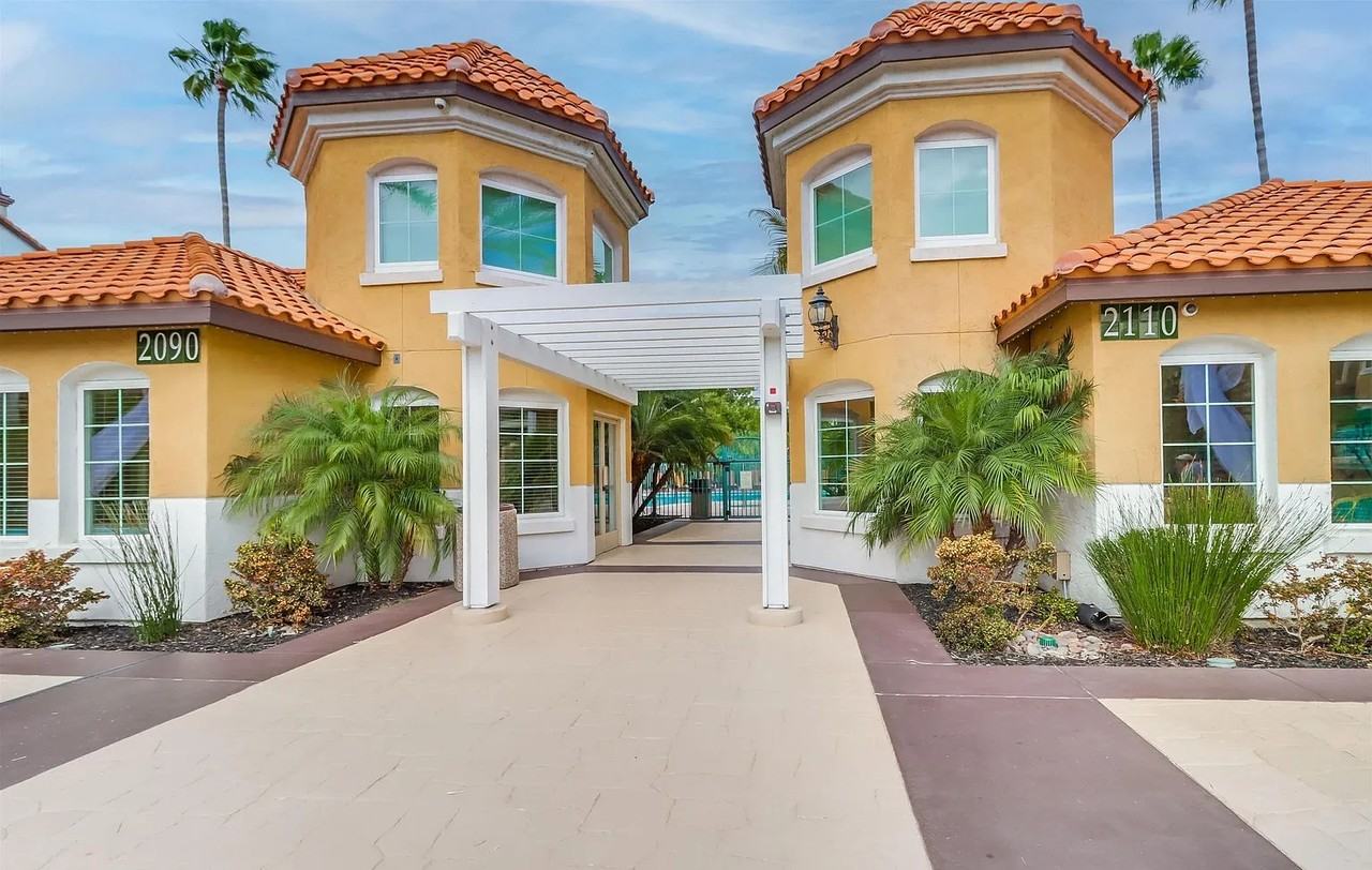 2050 Camino De La Reina #3305 - Photo 7 of 29