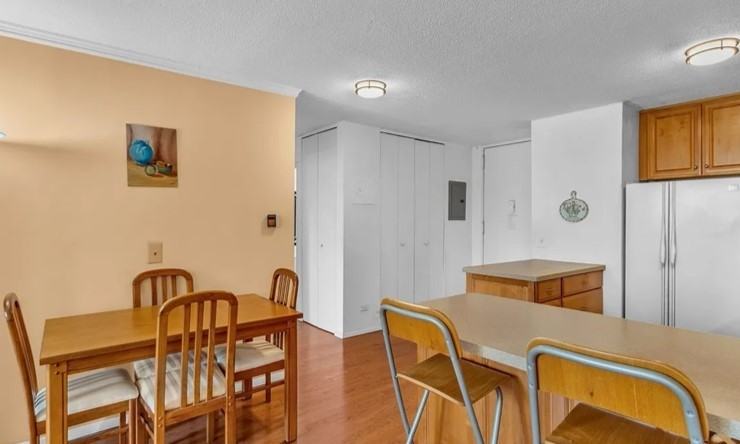 345 E 93rd St #4D - Photo 7 of 11