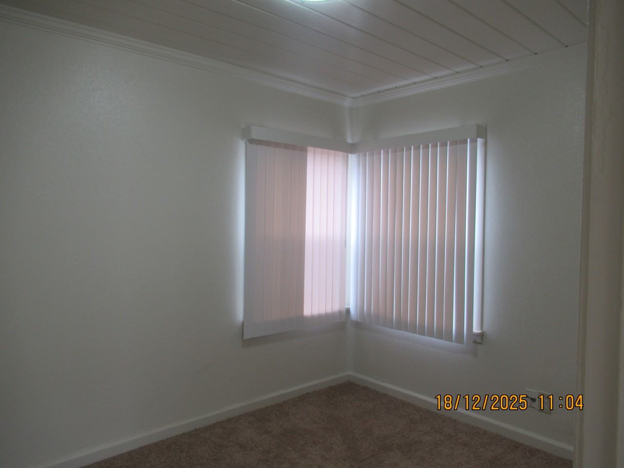 4504 15th Ave - Photo 7 of 15