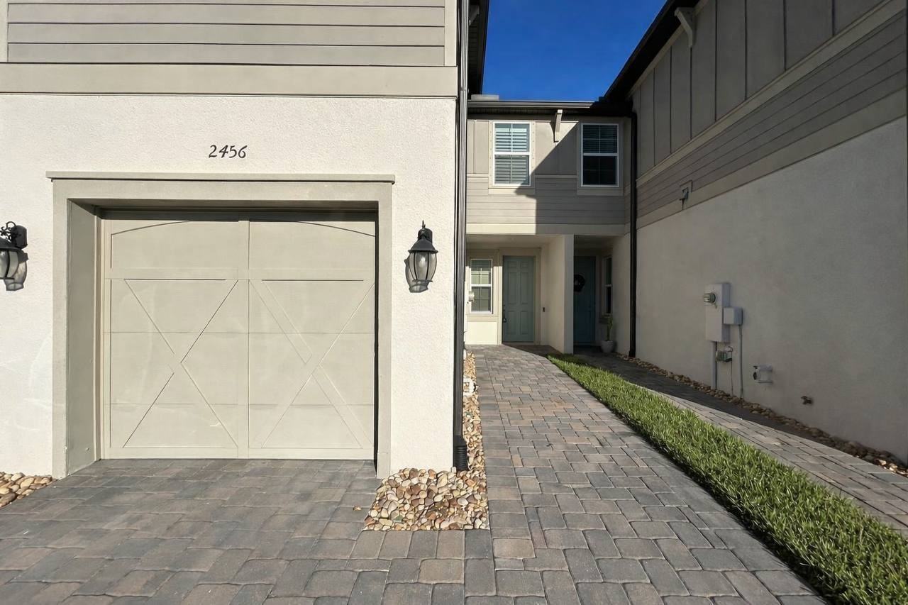 2456 Foggy Creek Cir - Photo 3 of 33