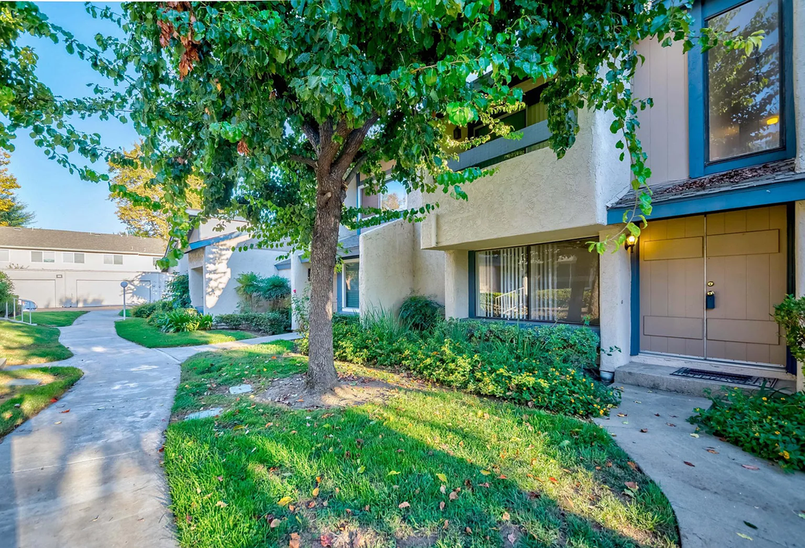 1773 Pennywood Ct - Photo 3 of 17