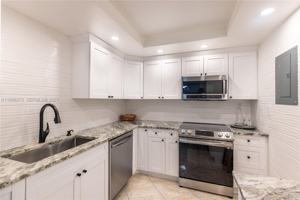 featured image of 525 North Ocean Boulevard #1820