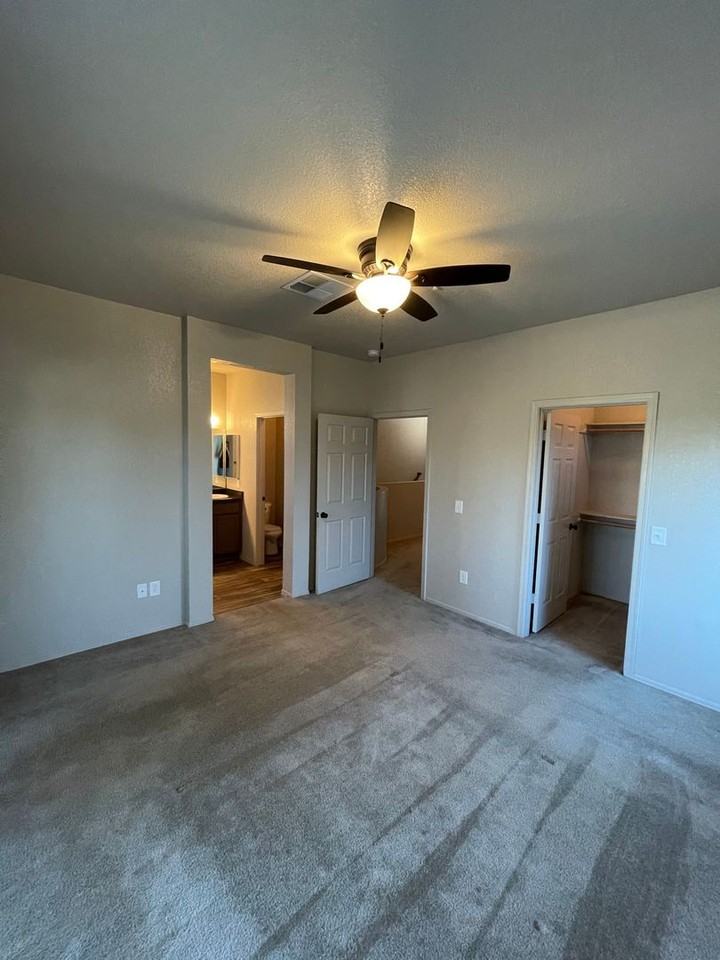 3650 W 22nd Pl #E - Photo 4 of 6