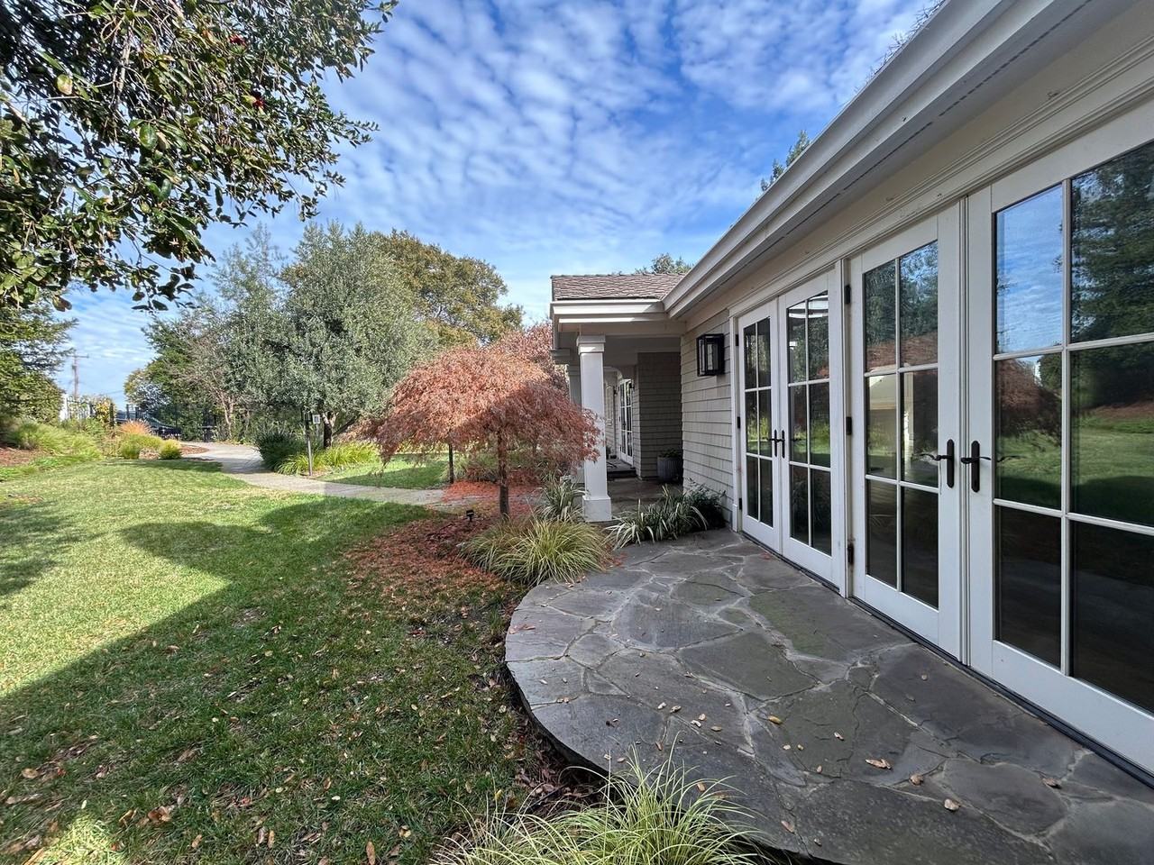 11 Sky Ter - Photo 3 of 50