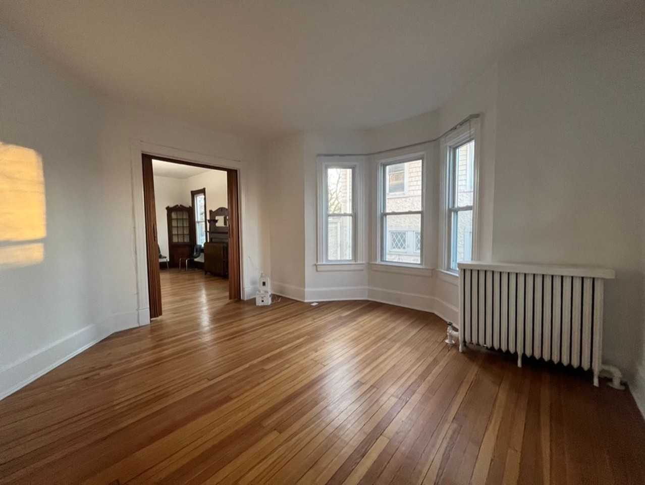 1033 Newton St Ne - Photo 6 of 50