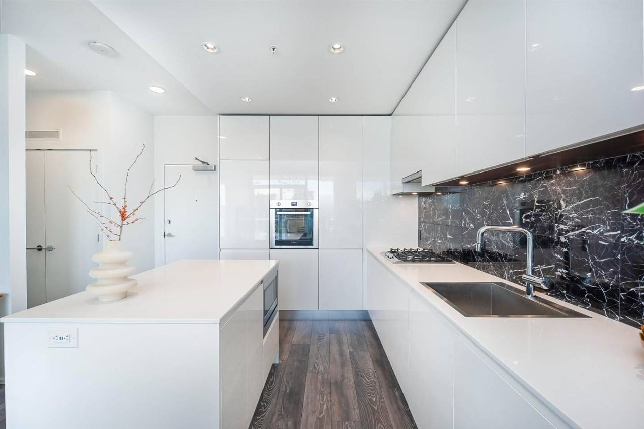 4650 Brentwood Blvd #504 - Photo 4 of 19