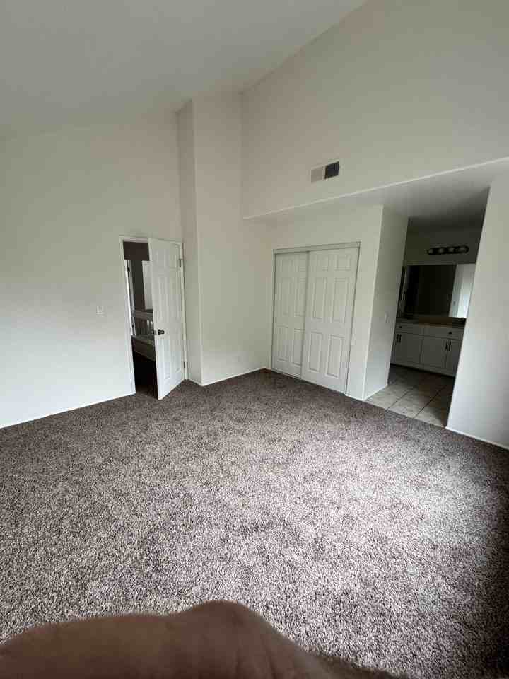 2250 Saint Croix Ct #NA - Photo 3 of 5