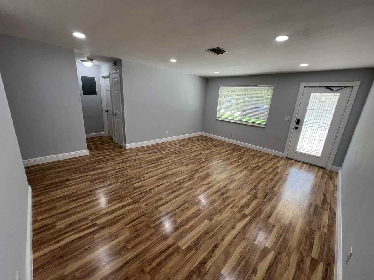 9417 Sw 52nd St #NA - Photo 3 of 21