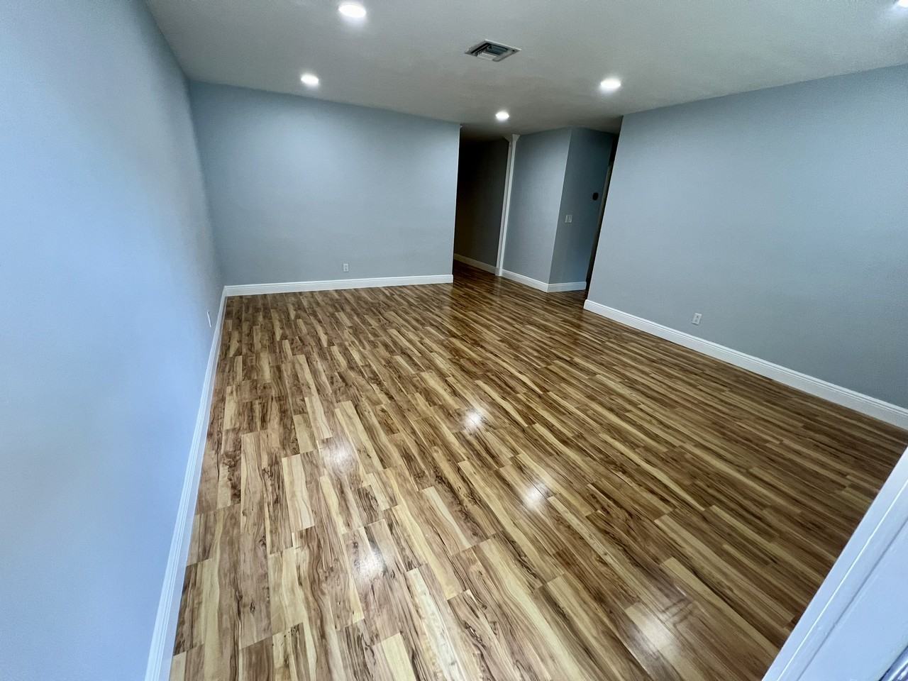 9417 Sw 52nd St #NA - Photo 4 of 21