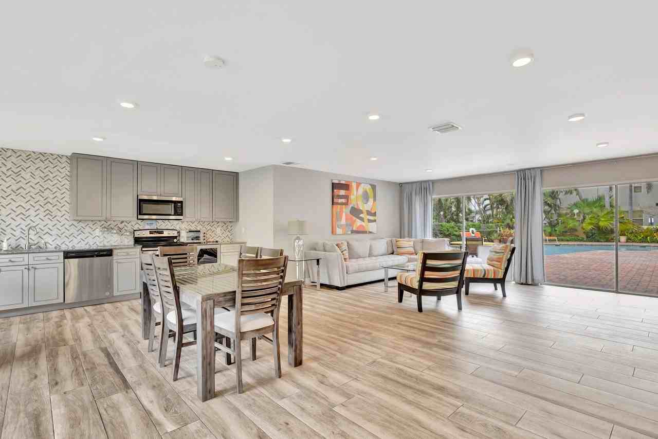 2121 South Ocean Boulevard - Photo 7 of 8