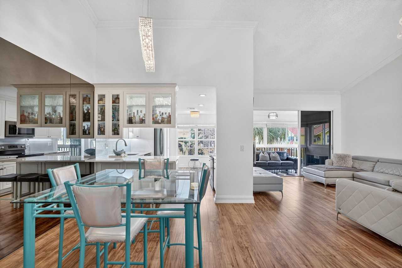 2121 South Ocean Boulevard - Photo 4 of 8