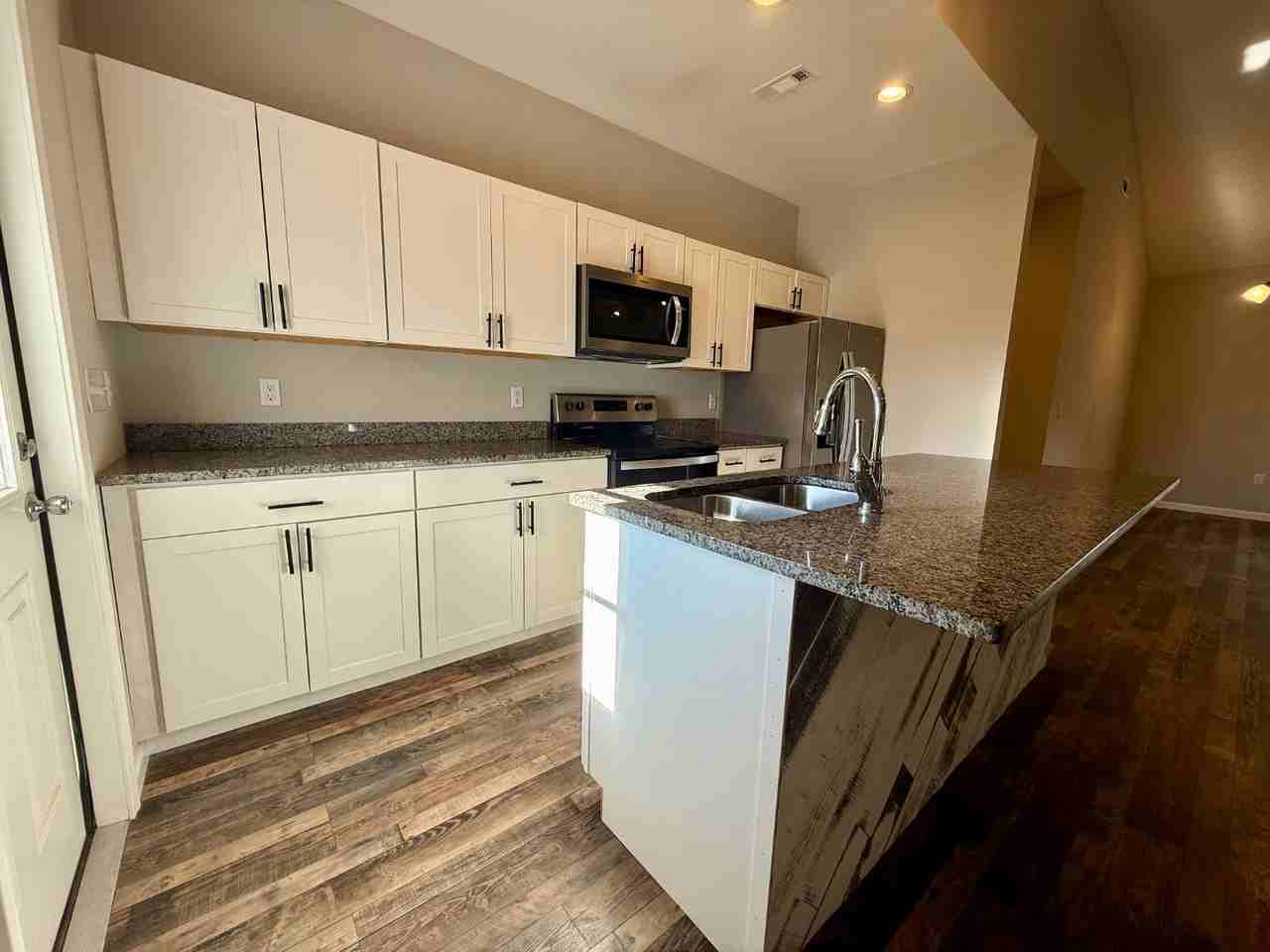 144 Gerald Bryant Rd - Photo 7 of 20