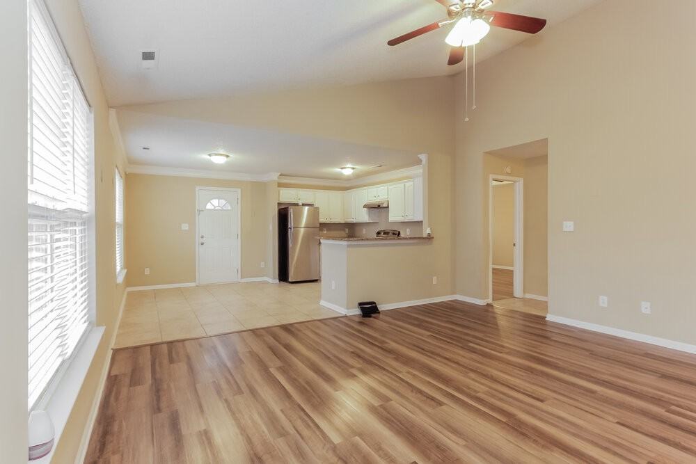 2108 Sebastiani Dr - Photo 5 of 16