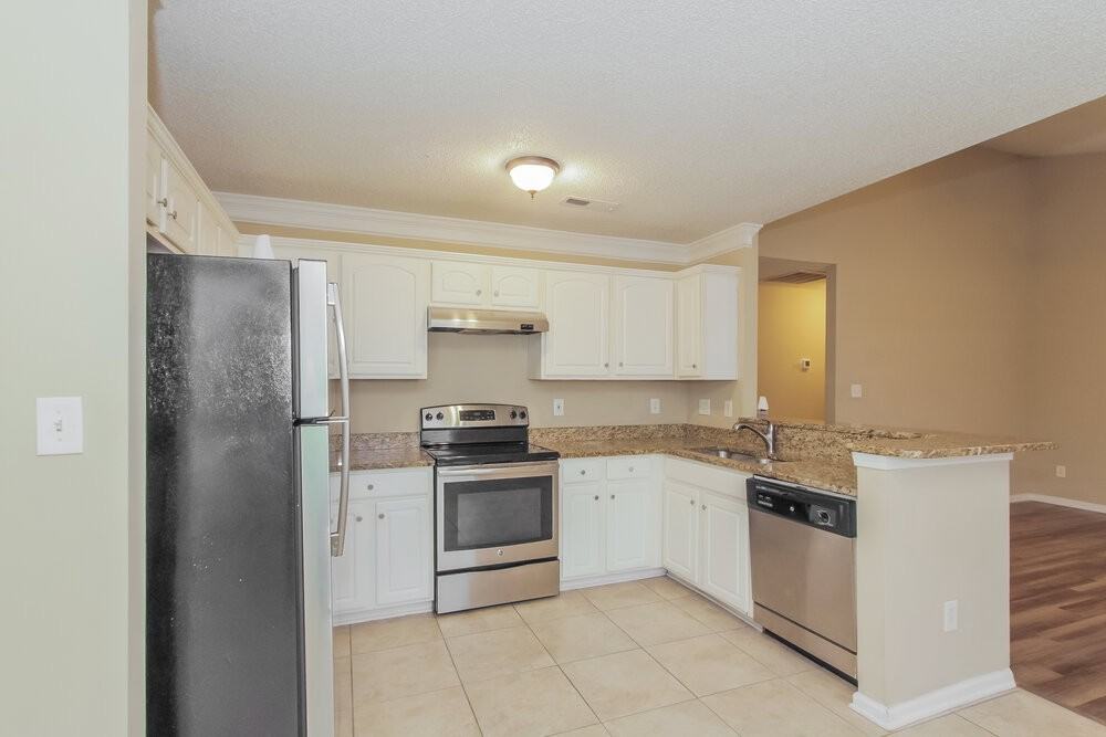 2108 Sebastiani Dr - Photo 7 of 16