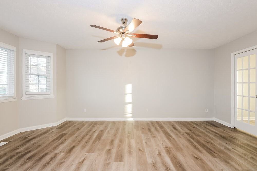 12840 John Charles Ct N - Photo 7 of 17