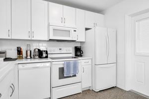 featured image of 5515 Spruce Avenue