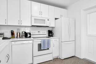 5515 Spruce Avenue - Photo 1 of 1