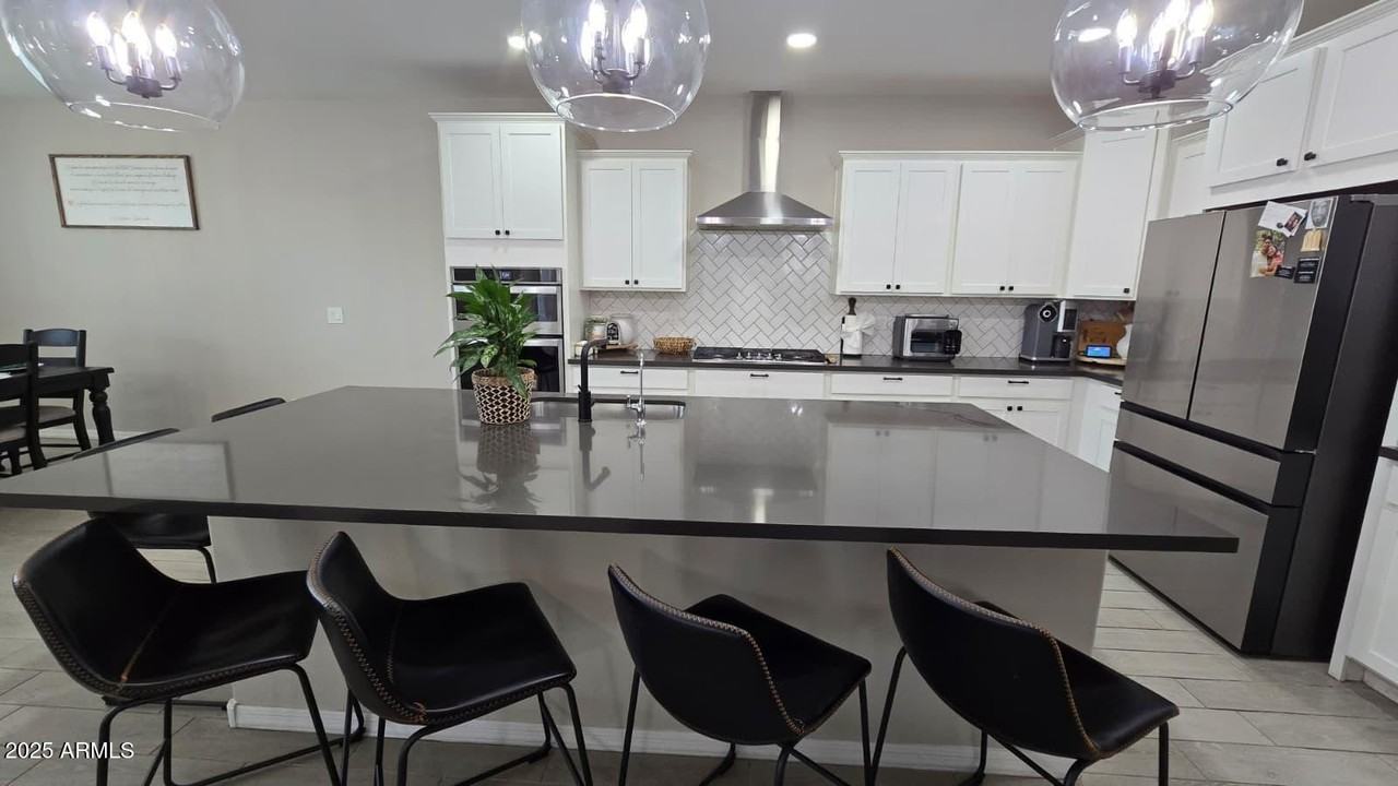 5717 N 108th Ave - Photo 7 of 50