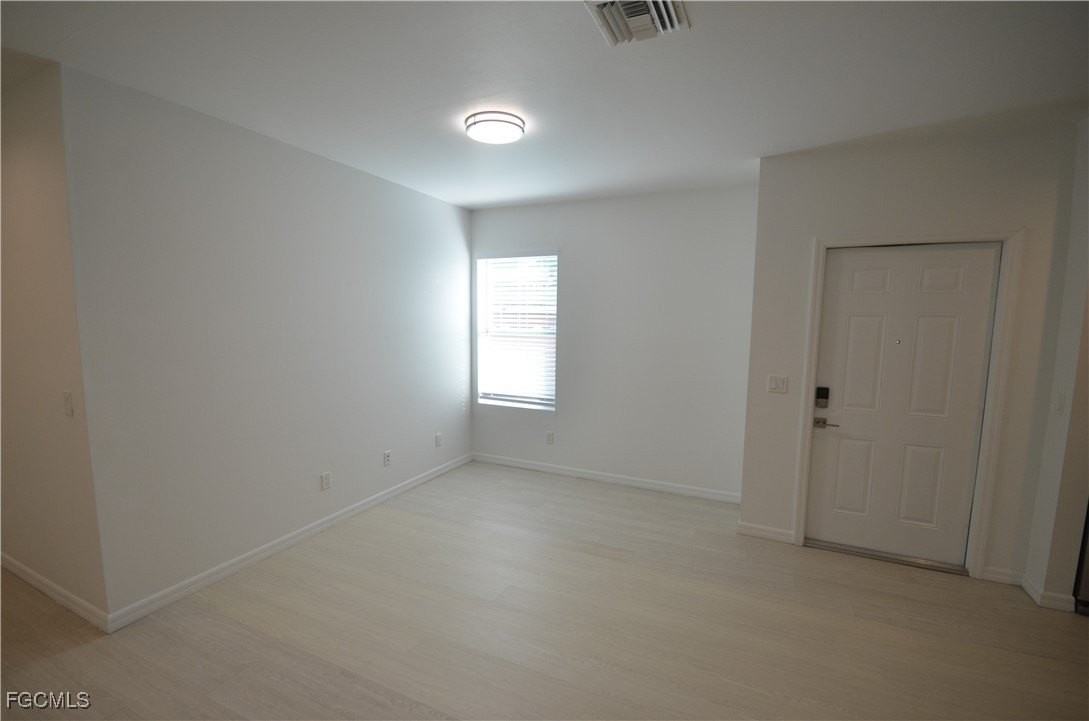 3306 Bassie Ct - Photo 6 of 25