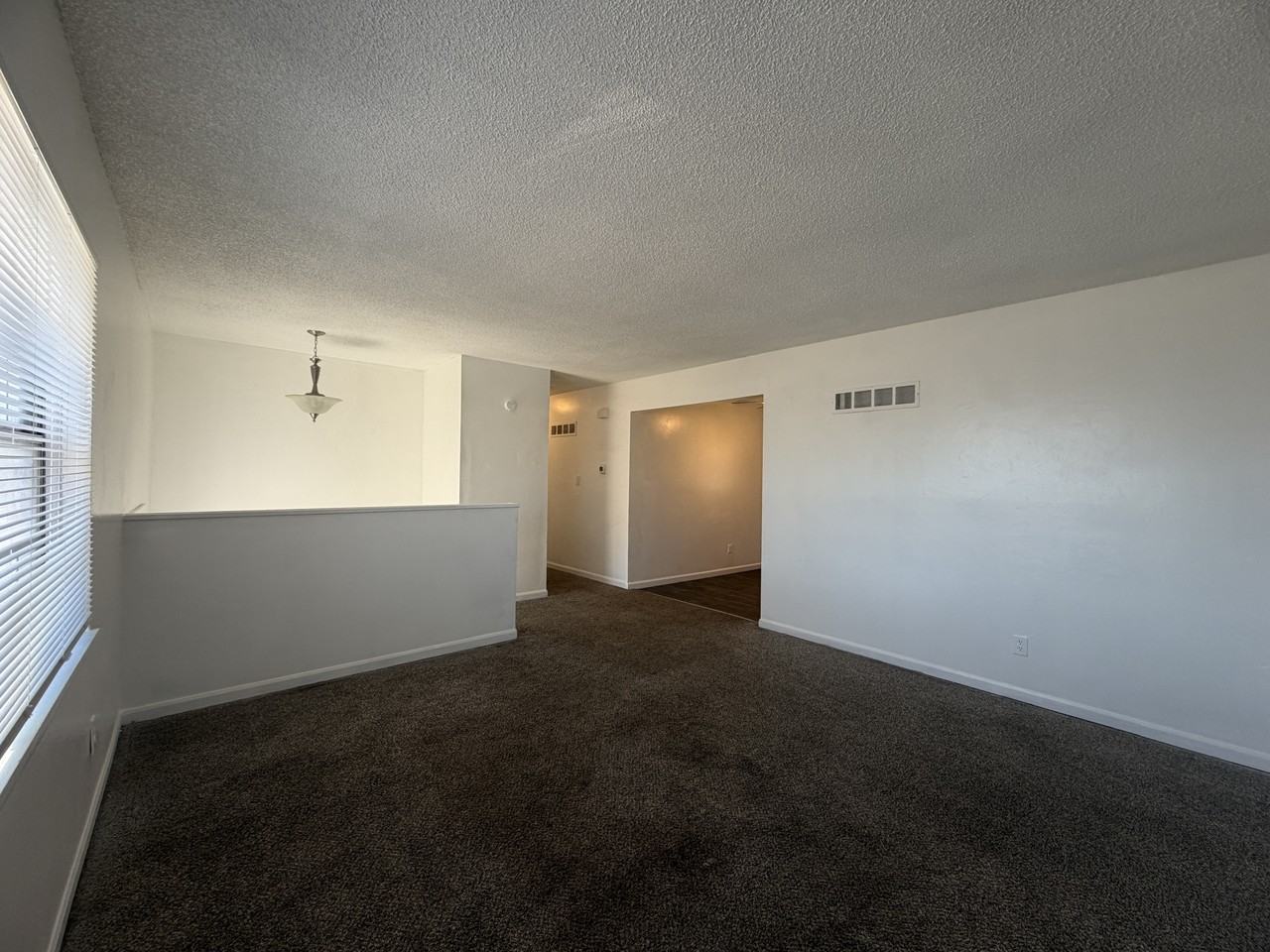 1112 Olive St #1 - Photo 4 of 30