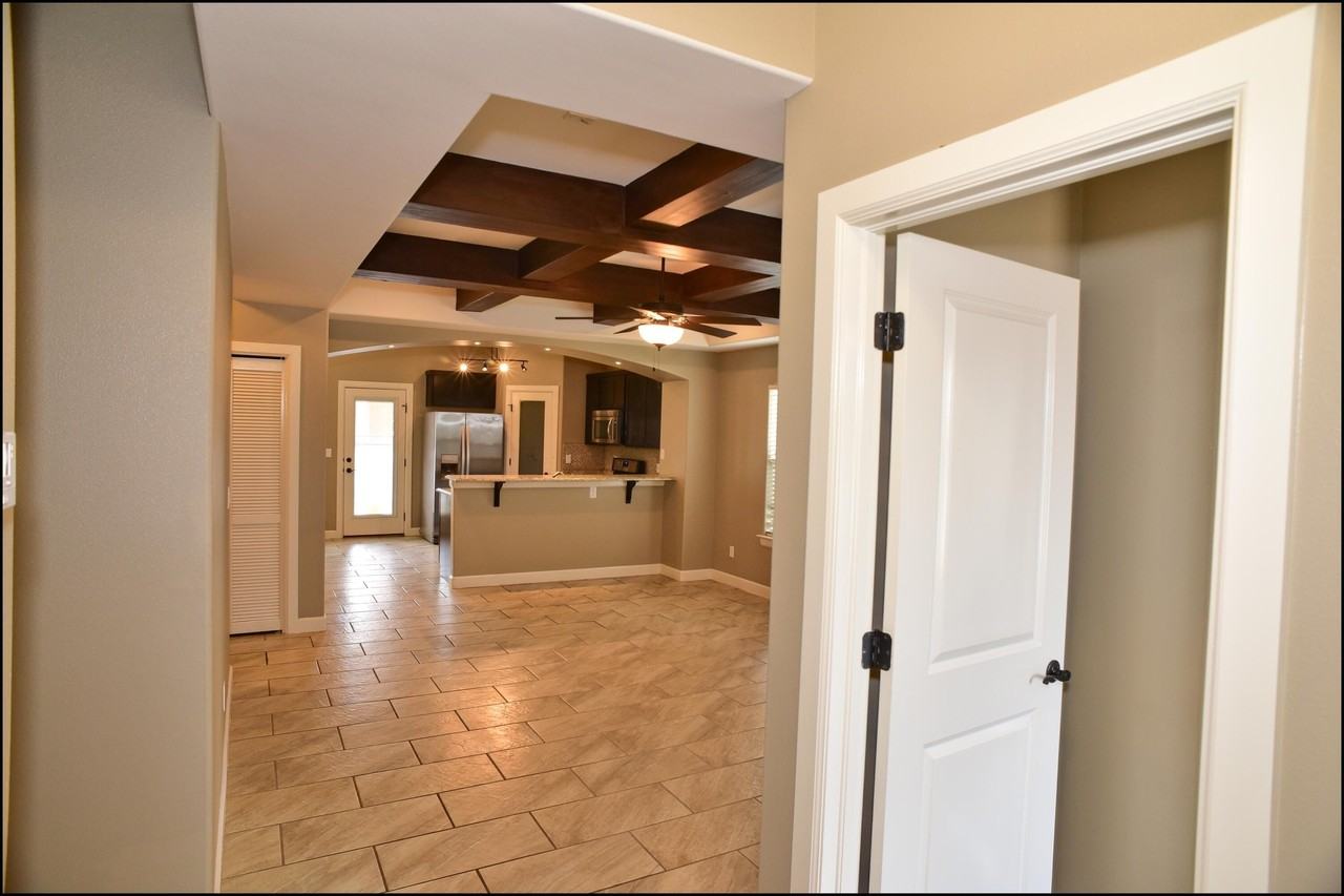 3744 Loma Adriana Dr - Photo 6 of 44