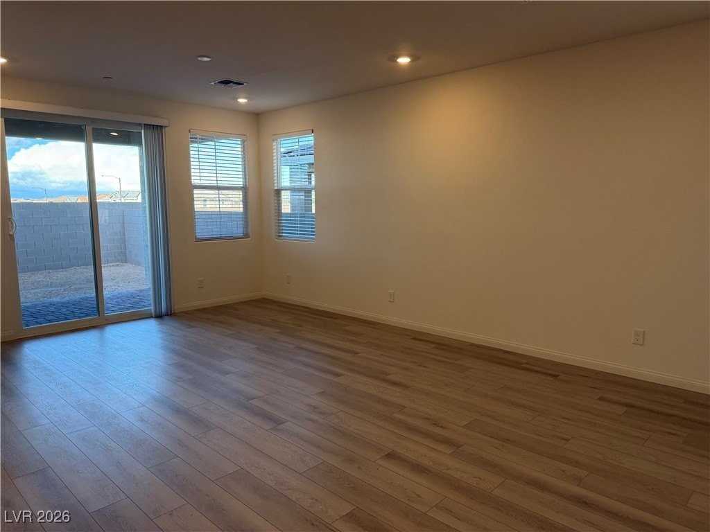 Magical Dr - Photo 5 of 12