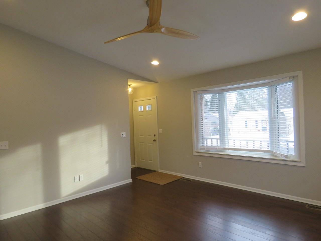 3539 East St - Photo 6 of 29